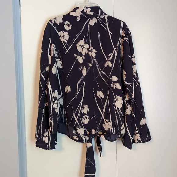 Zara Basic Collection Floral Blazer with Tie Waist - US S - Picture 3 of 6